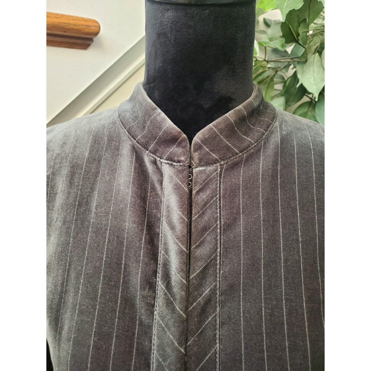 Loft Ann Taylor Gray Striped Mock Neck Velvet Long Sleeve Blazer Jacket Size 6