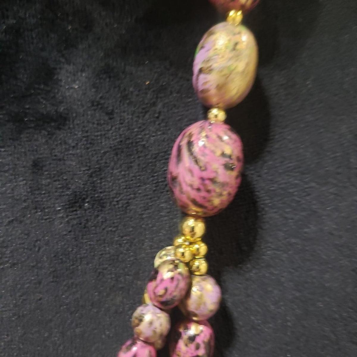 Womens Fashion Triple Strand Pink and Gold Color Stones Chunky Beaded Necklace
