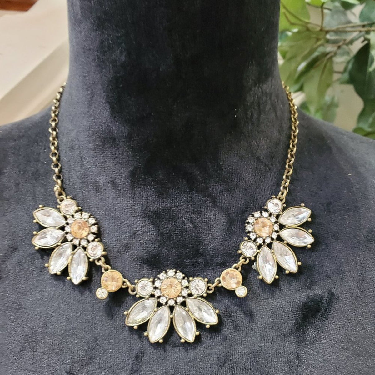 Women's Cream and Crystal Chunky Statement Fashion Jewelry Necklace