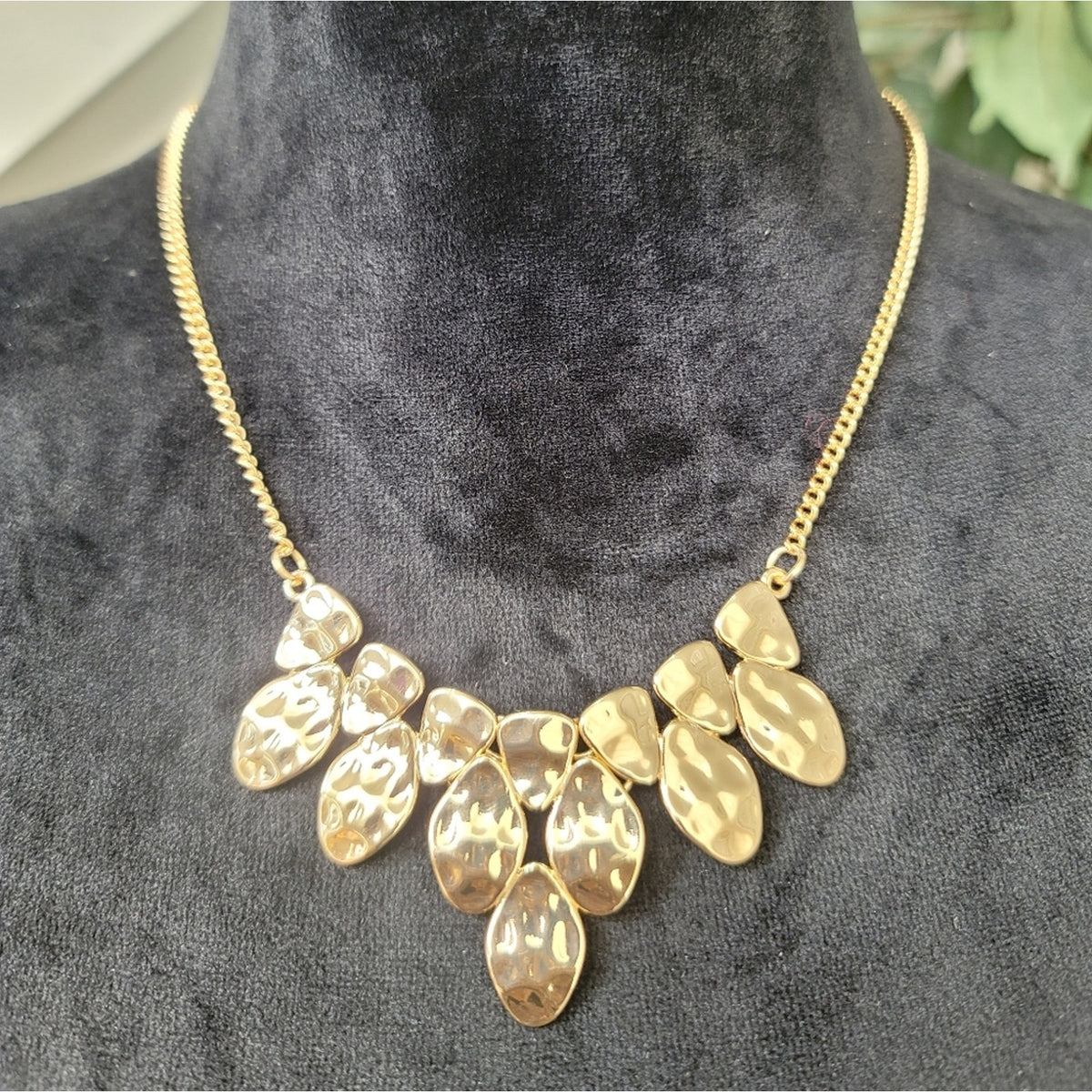 Gold Fashion Necklace