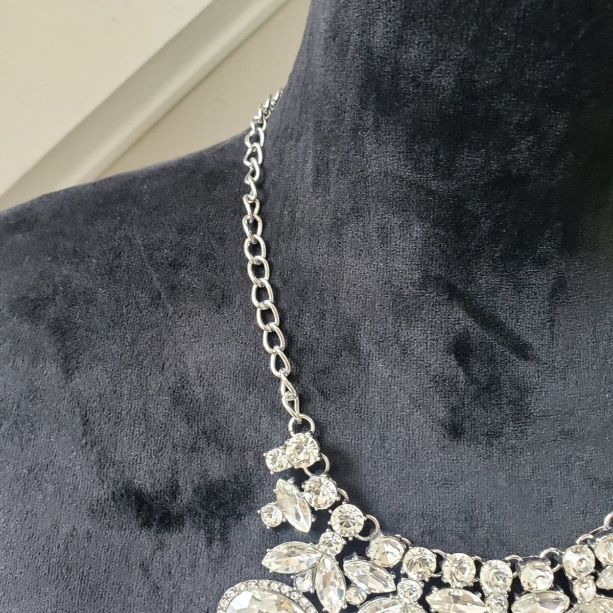 Women's Clear Rhinestone Choker Collar Silver Tone Statement Necklace