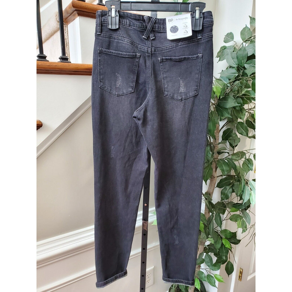 BP Distressed Women Black Denim Cotton Stretch Straight Leg Jeans Pant Size 28