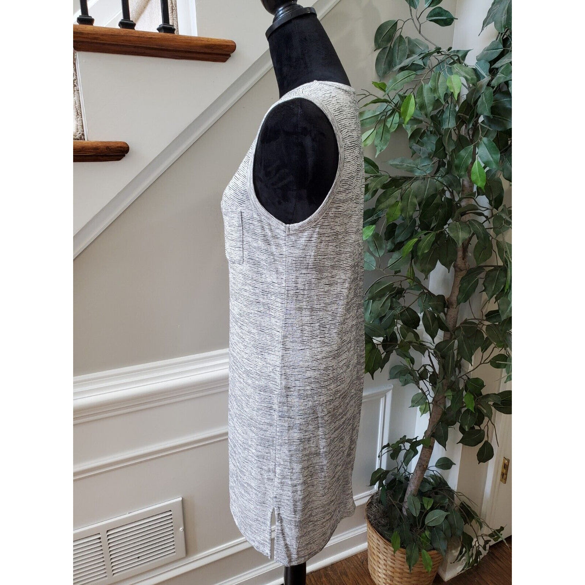 J. Crew Women's Gray 100% Modal Scoop Neck Sleeveless Knee Length Dress Size S