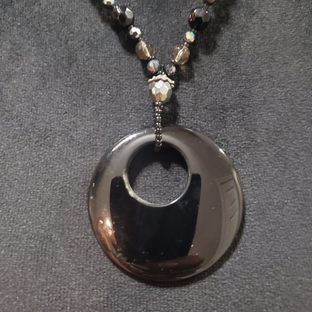 Womens Fashions Black Oval Hematite Pendant Necklace with Lobster Clasp