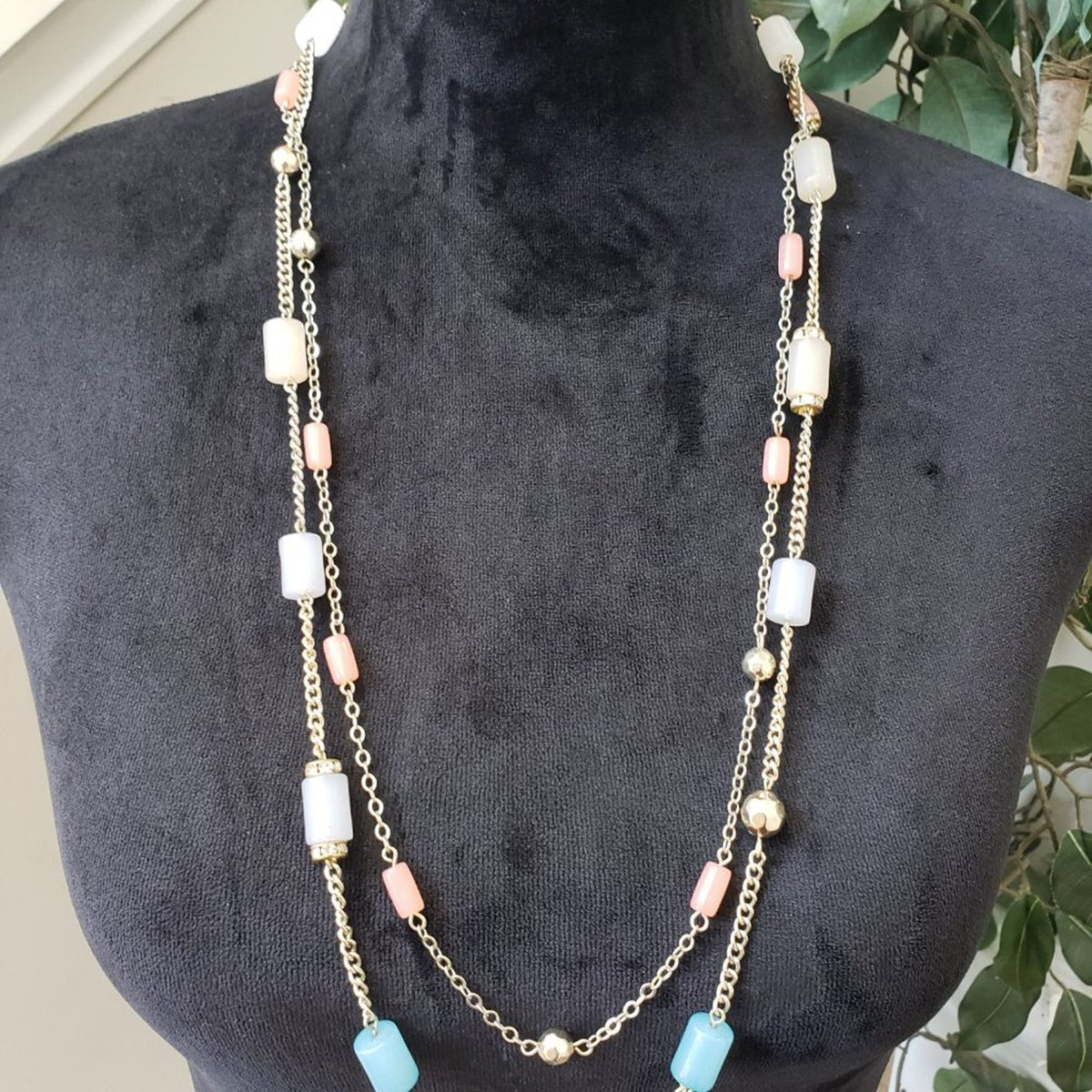 Womens Fashions Multi Tone Accent Teardrop Necklace with Lobster Clasp