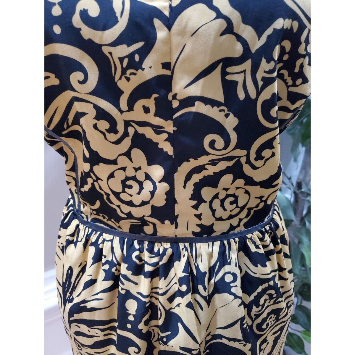 Lane Bryant Women's Yellow Sweetheart Neck Sleeveless Knee Length Dress Size 18