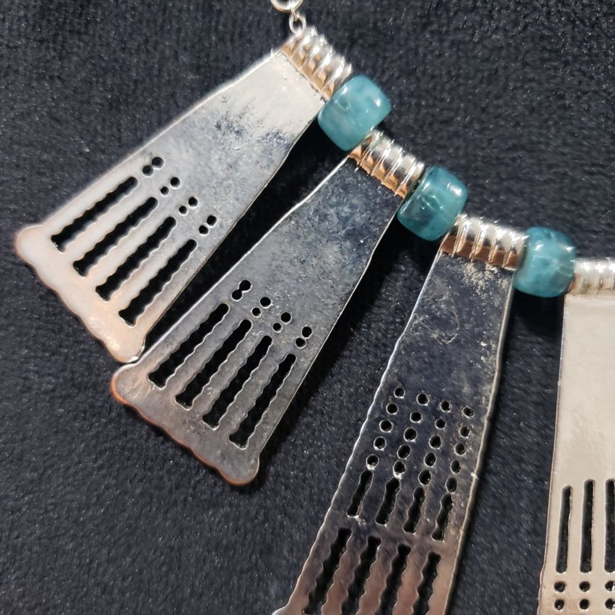 Womens Fashion Silver Tone Geometric Tassel Beaded Collar Necklace with Lobster