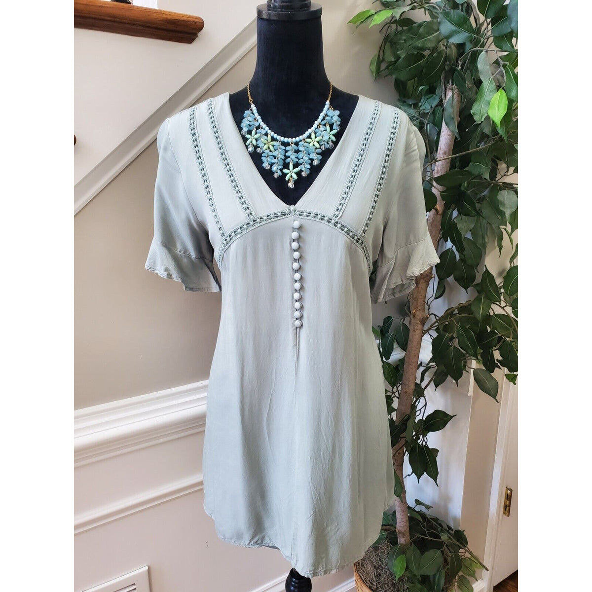 Blue Rain Women's Green 100% Rayon V-Neck Half Sleeve Top Blouse Size Small
