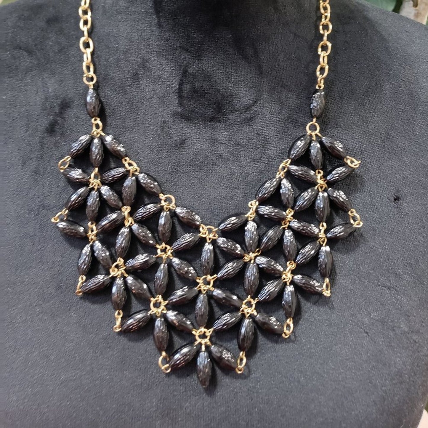 Women's Black Teardrop Beaded Stylish Statement Fashion Necklace