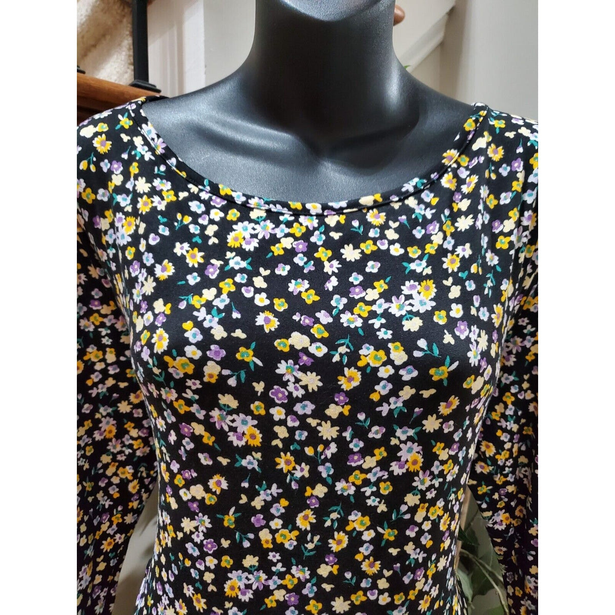 White Birch Women Black Floral Polyester Round Neck Long Sleeve Casual Romper 2X