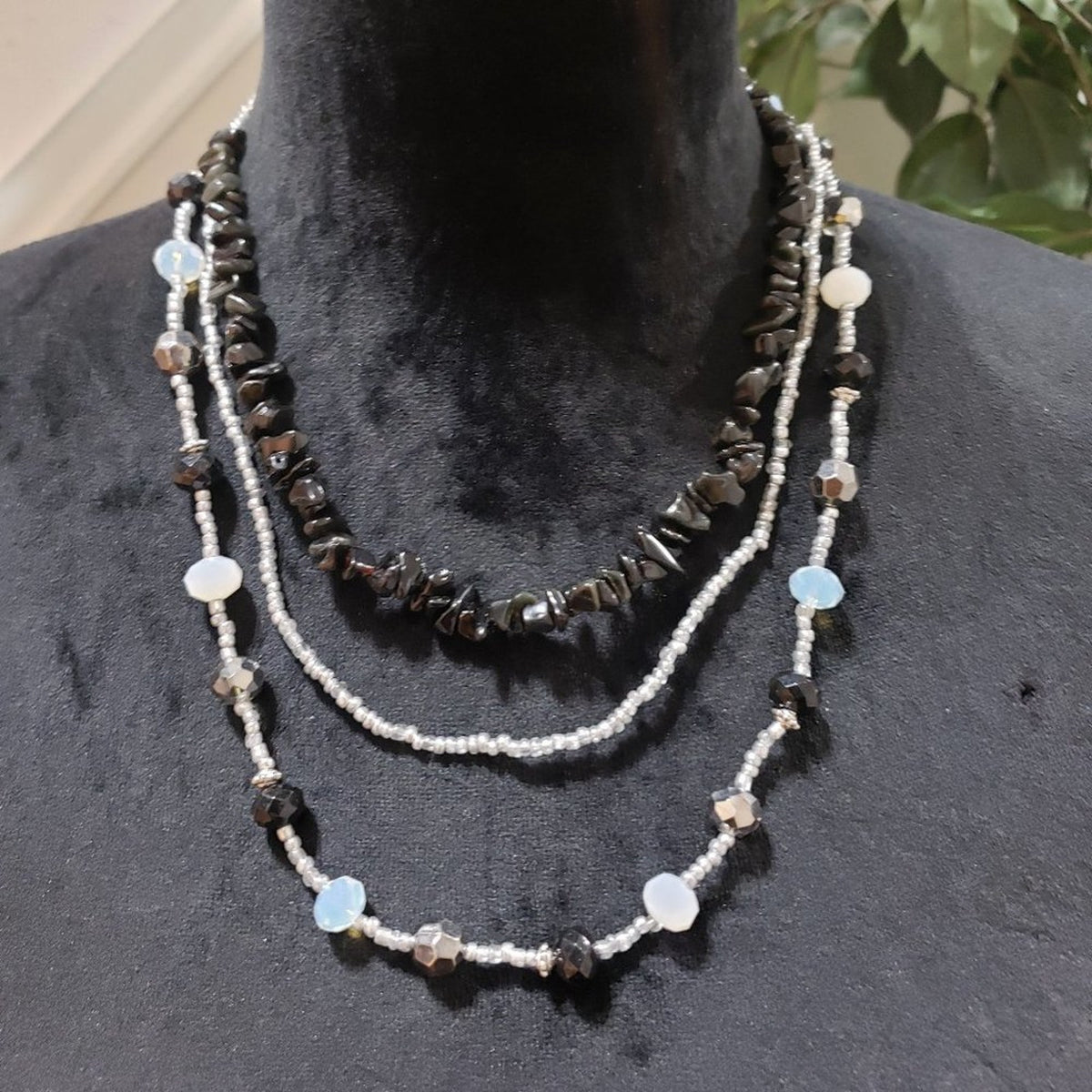 Women's Multicolor Triple Layer Classic Beaded Fashion Jewelry Necklace