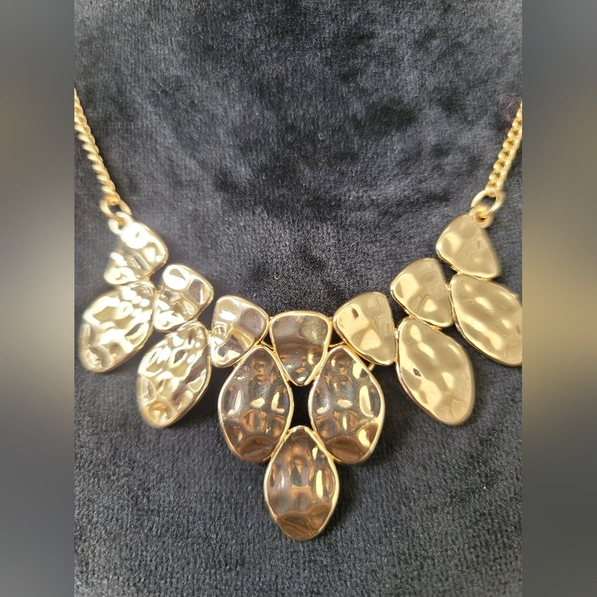 Gold Fashion Necklace