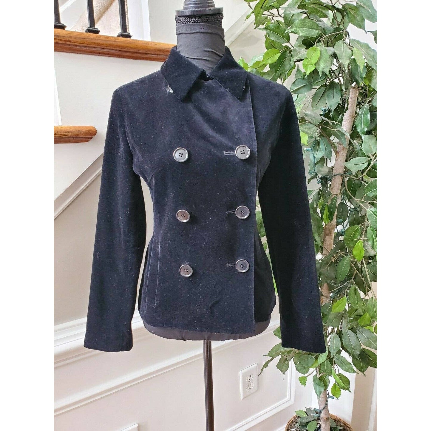 I. N. E Women's Black 100% Polyester Long Sleeve Formal Button Blazer Size 2