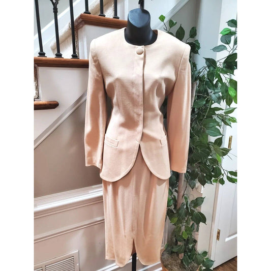VTG New Classics Casual Corner Beige Single Breasted Blazer& Skirt 2 Pc's Suit 4