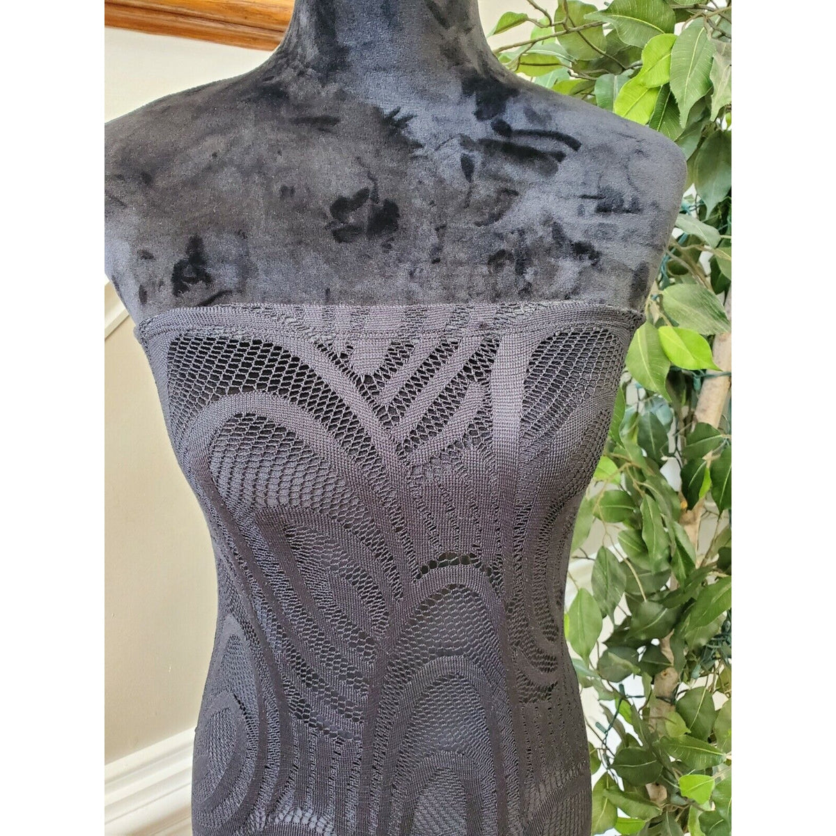 Boutique Style Solid Black Nylon Off The Shoulders Bodycon Dress Size Small