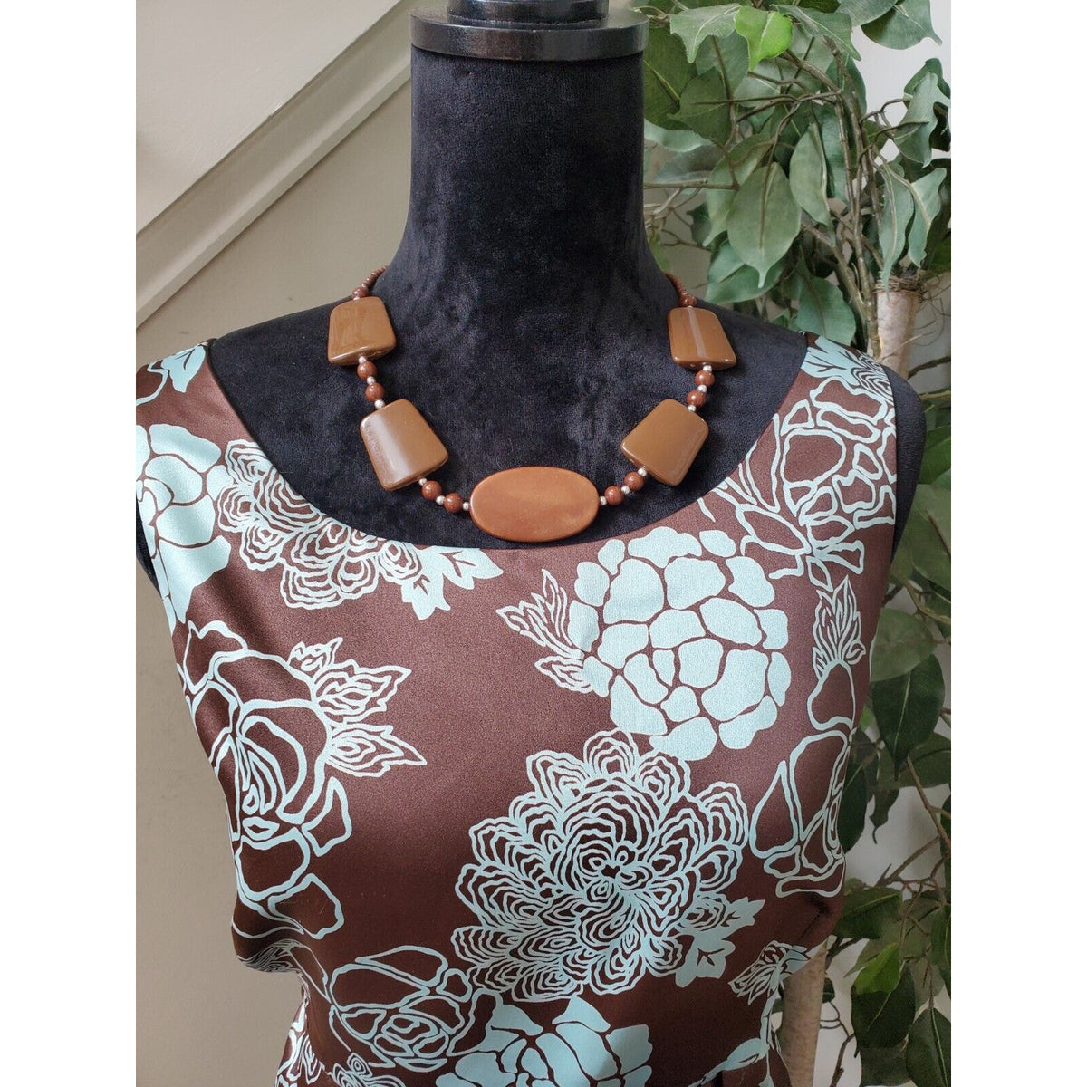Dressbarn Women's Brown Floral Polyester Round Neck Sleeveless Knee Length 12