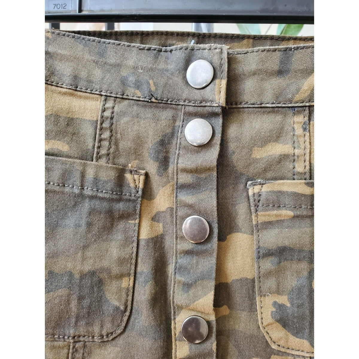 American Bazi Women's Camouflage Cotton Button Front Straight Mini Skirt Small
