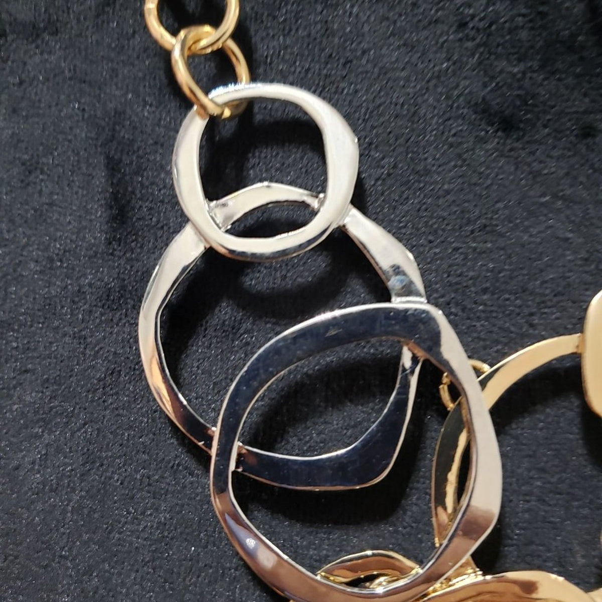 Women's Gold Geometric Circle Link Modern Simple Chic Elegant Jewelry Necklace