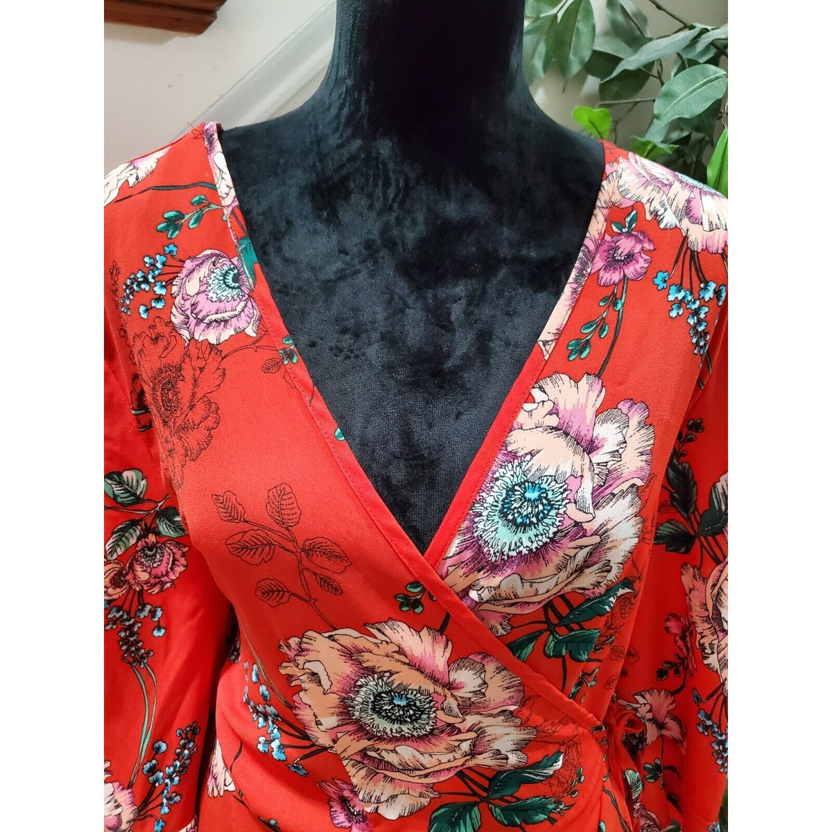 Haute Project Women Red Floral 100% Polyester V-Neck Long Sleeve Top Blouse XL