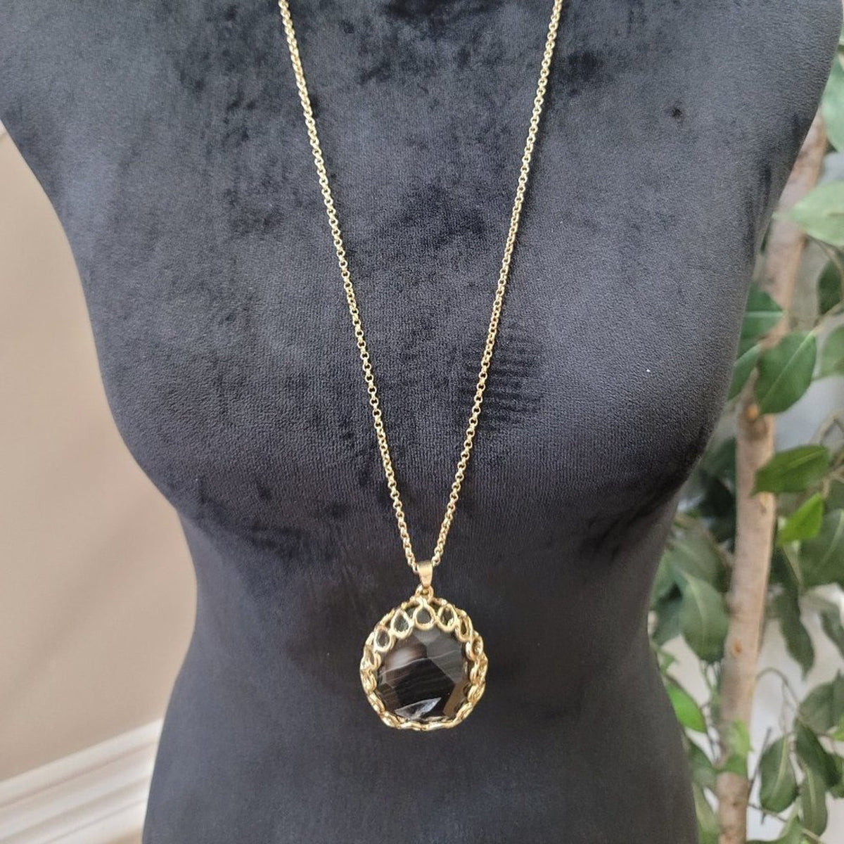 Womens Gold Plated Big Glass Black Charm Pendant Necklace