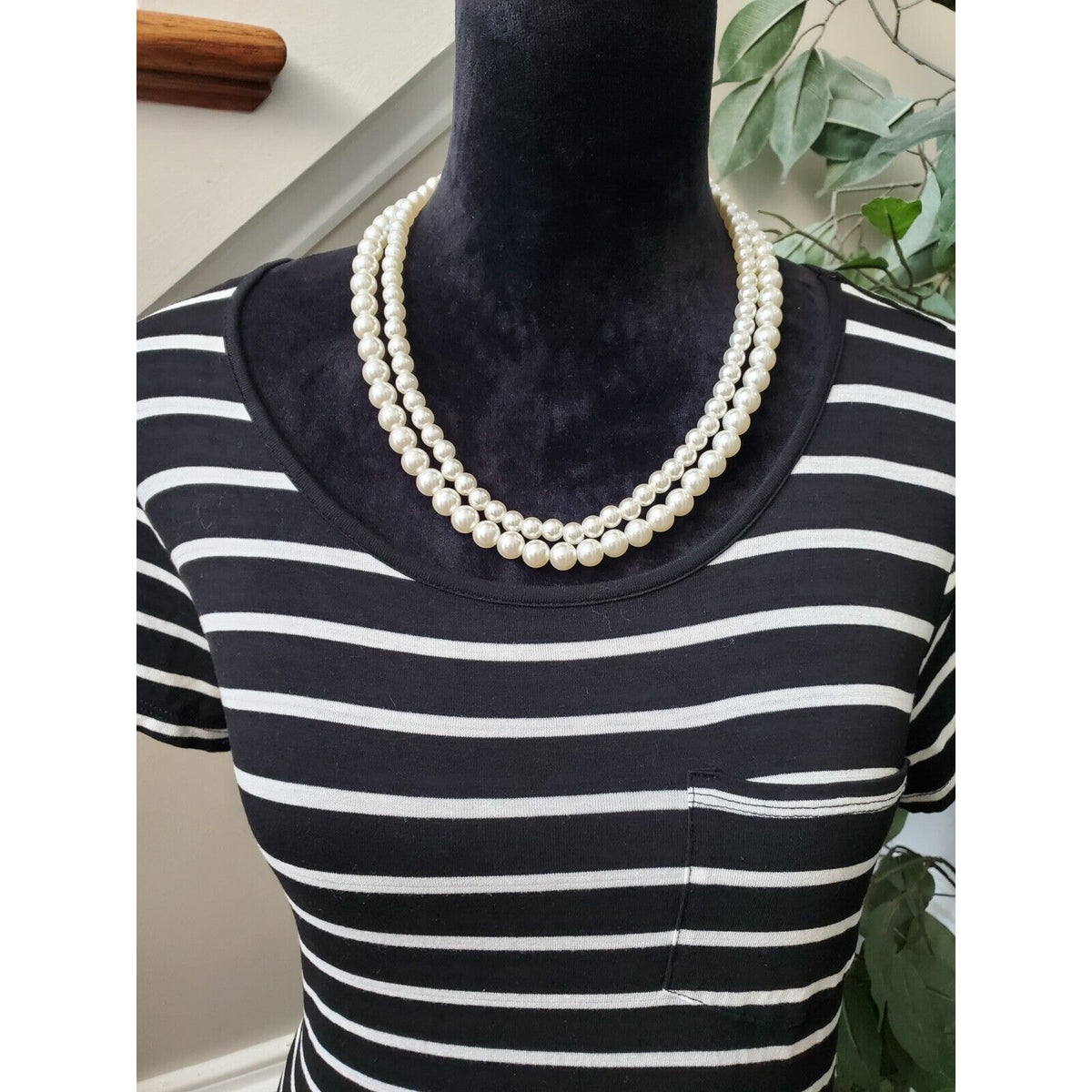 Mossimo Supply Co. Women Black & White Round Neck Knee Length Dress Size M