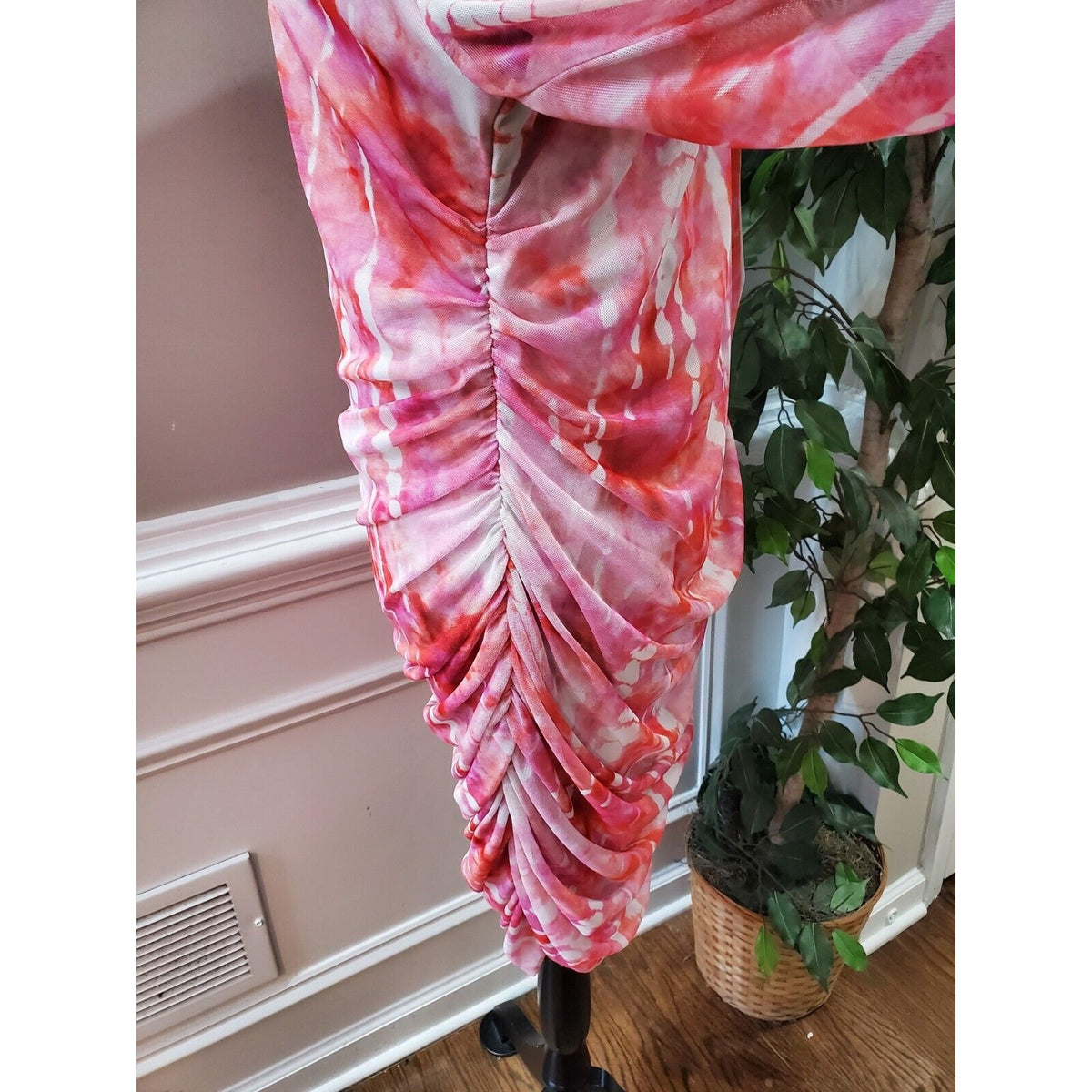 Boohoo Women's Pink Polyester Round Neck Long Sleeve Knee Length Dress Size 18