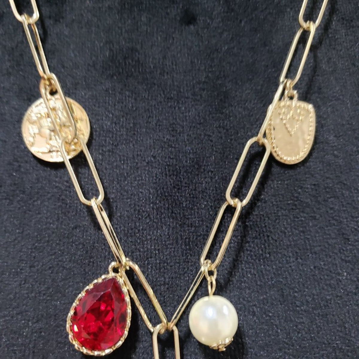 Women's Daisy Fuentes Gold Tone Rose Pink Charms Statement Necklace