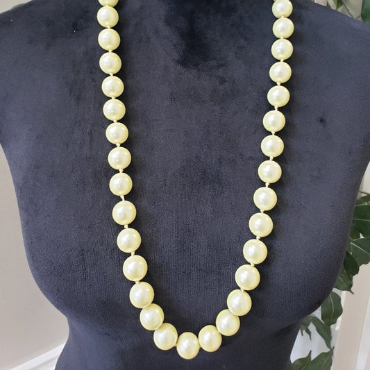 Womens Fashion Yellow Aventurine Round Glass Beaded Teardrop Necklace Jewelery