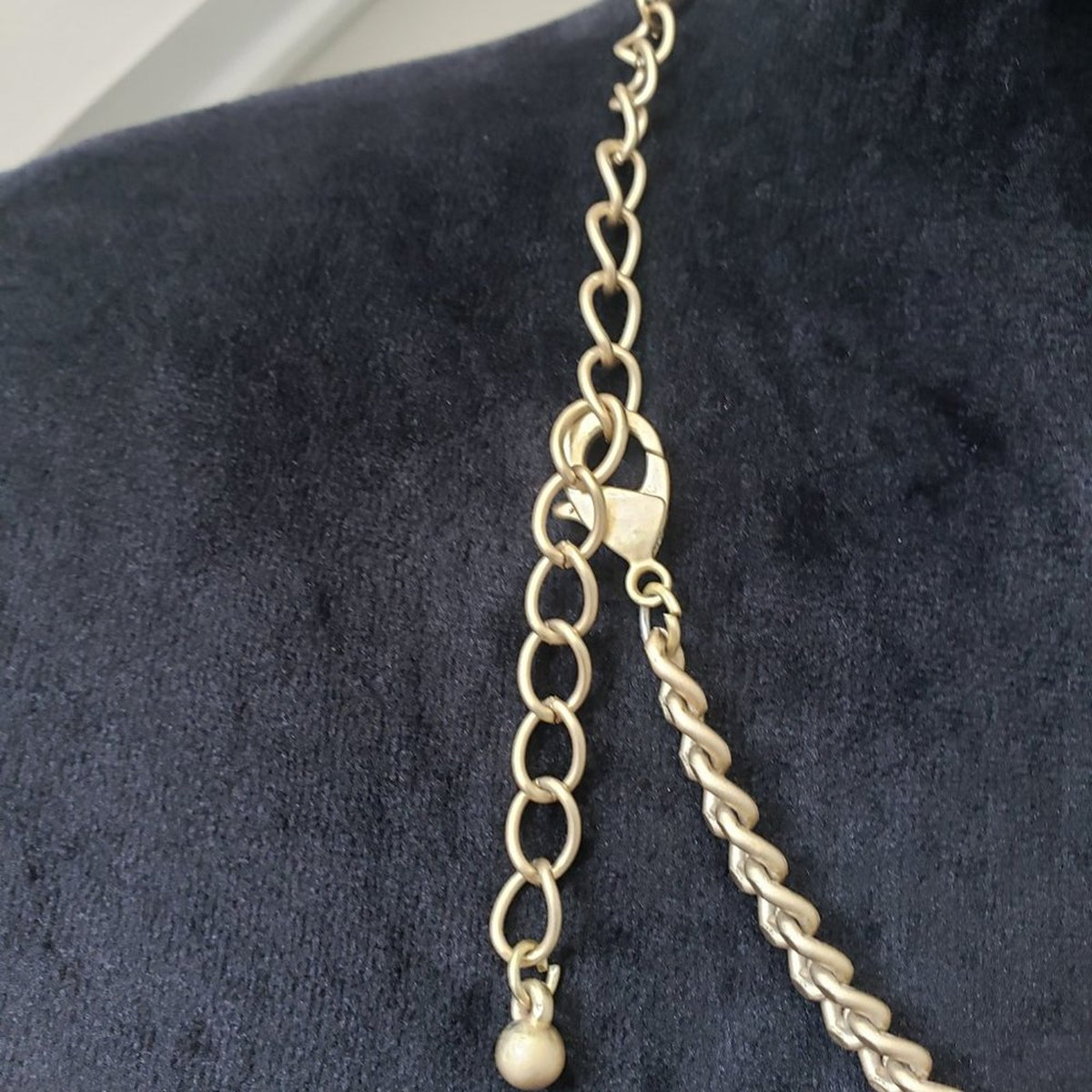 Women's Double Layer Gold Tone Cream Oval Shape Beaded Chunky Necklace