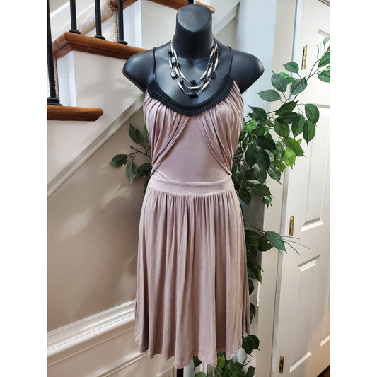 BCBGeneration Women's Beige Scoop Neck Sleeveless Knee Length Dress Size Medium