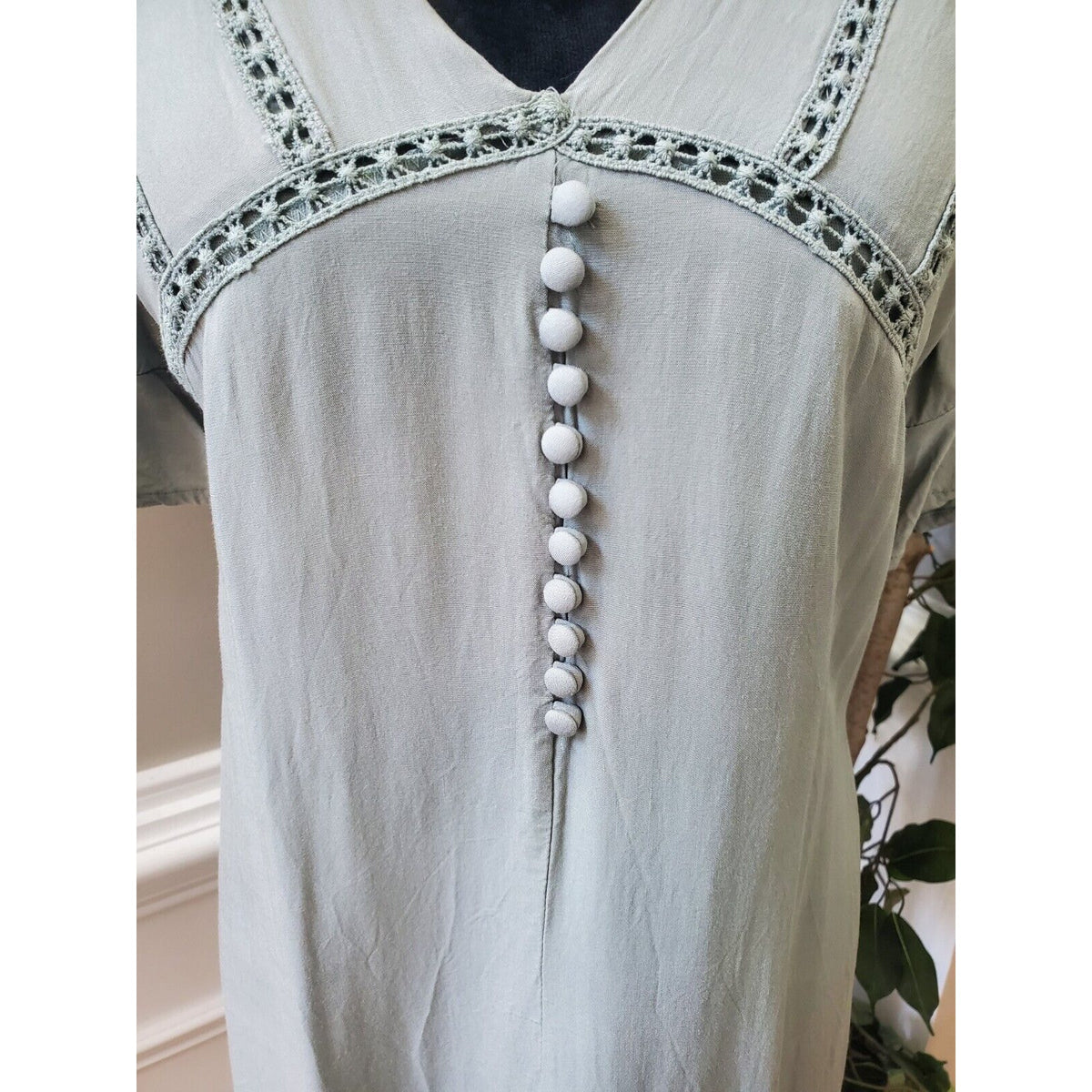 Blue Rain Women's Green 100% Rayon V-Neck Half Sleeve Top Blouse Size Small