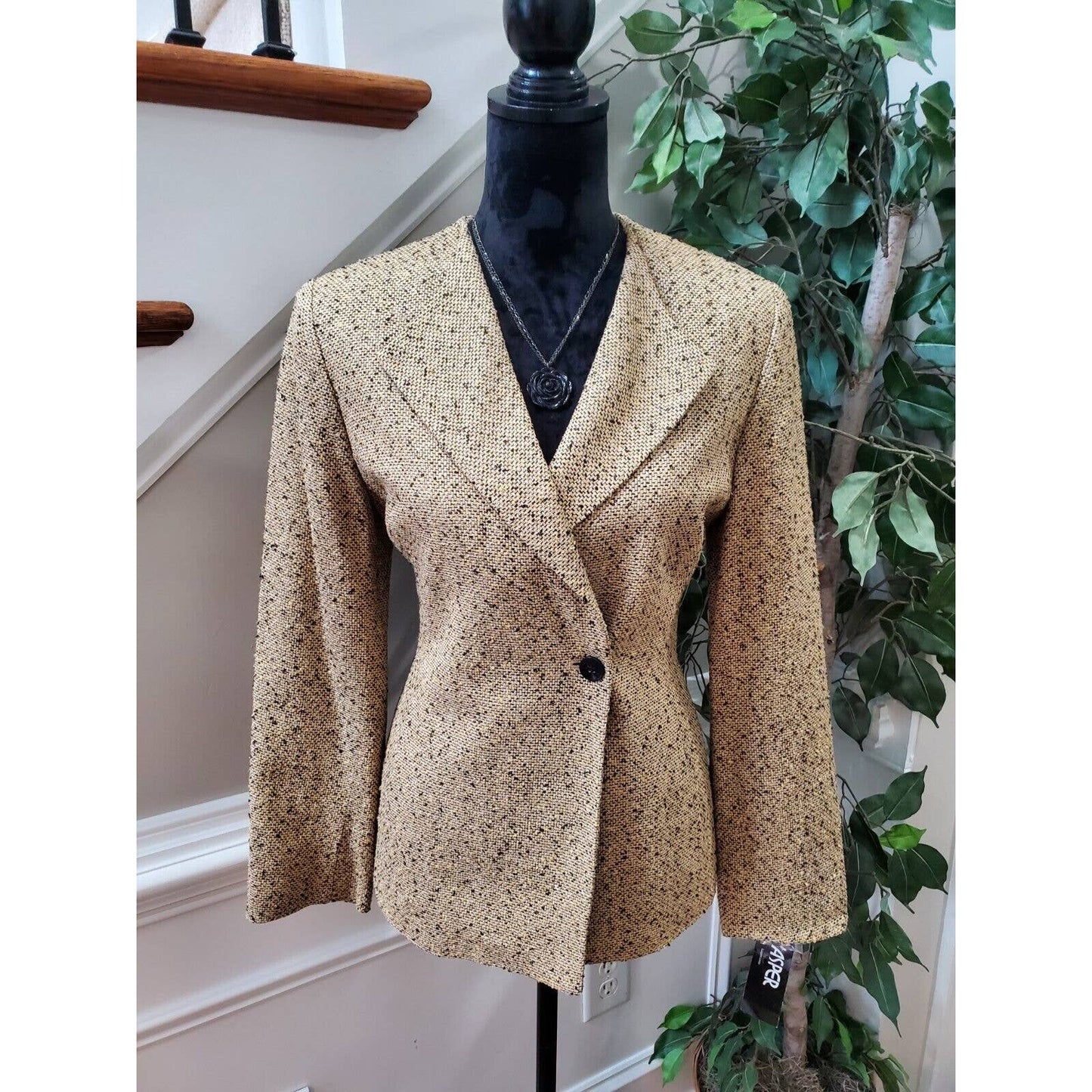 Kasper Women's Gray Rayon Single Breasted Long Sleeve Casual Jacket Blazer Size 6