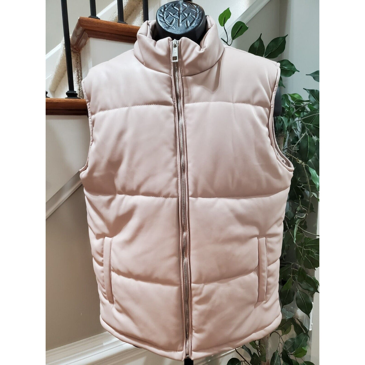 Boohoo Man Mens Beige Sleeveless Pockets Full Zipper Casual Vest Size Large