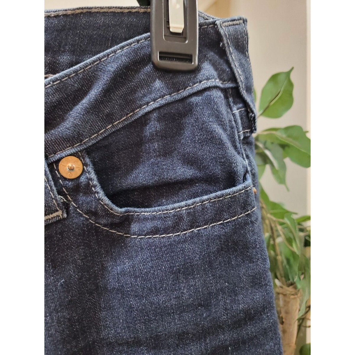 True Religion Women's Blue Denim Cotton Flat Front Skinny Leg Jeans Size 27