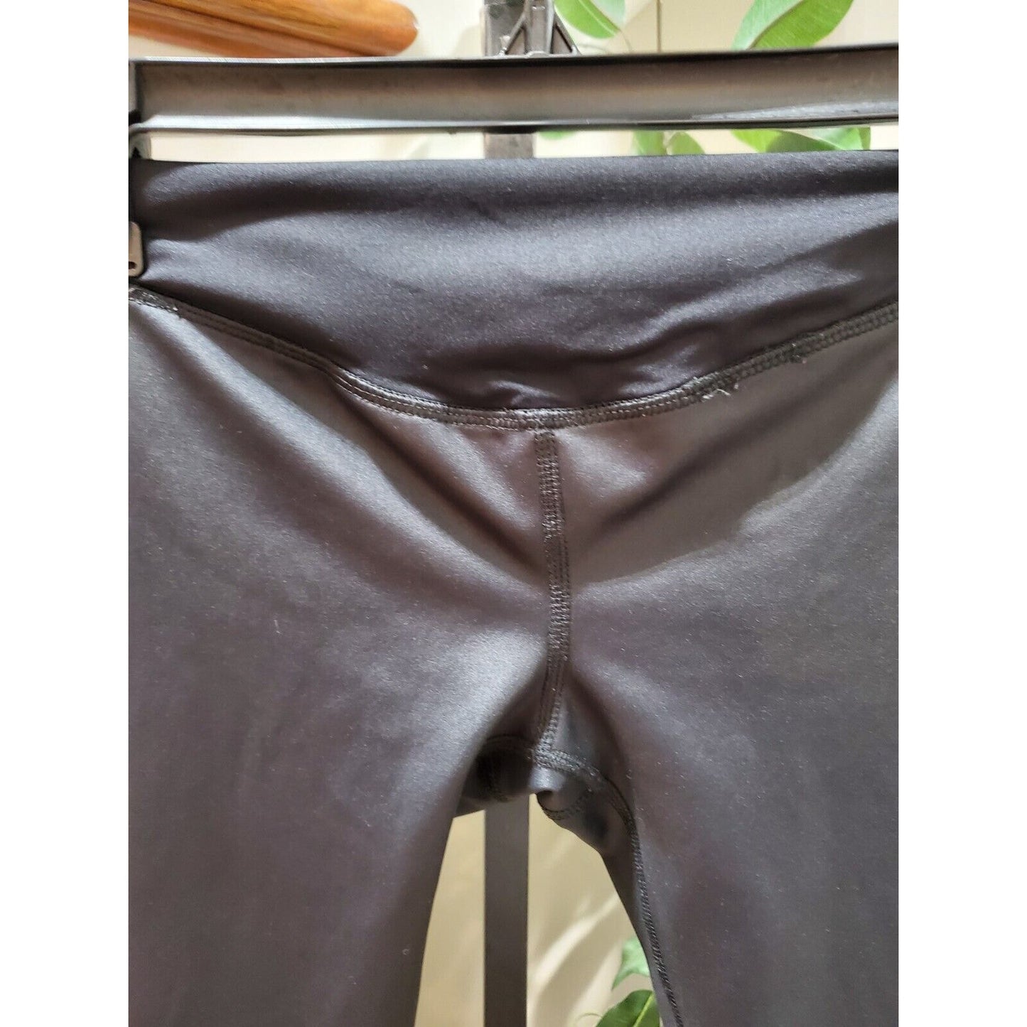 Ingrid & Isabel Black Polyester Mid Rise Skinny Fit Maternity Leggings Size M