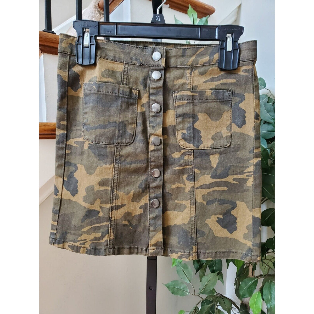 American Bazi Women's Camouflage Cotton Button Front Straight Mini Skirt Small