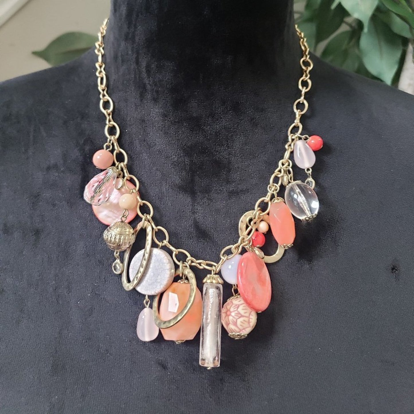 Vintage Women Premier Designs Dreamsicle Charmed Fashion Choker Necklace Lobster