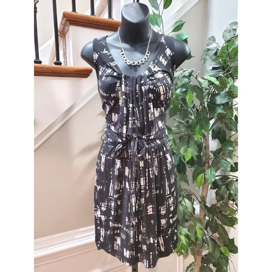 Loft Women's Black & White Modal Round Neck Sleeveless Casual Knee Length Dress