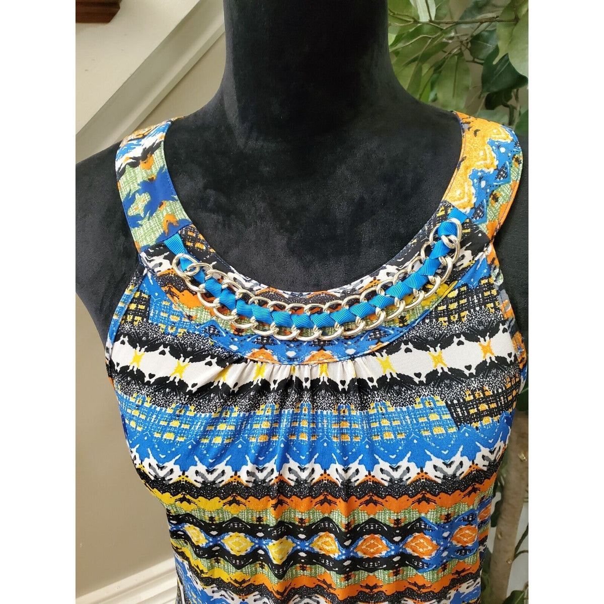Mlle Gabrielle Women's Multi Round Neck Sleeveless Knee Length Dress Size 1X