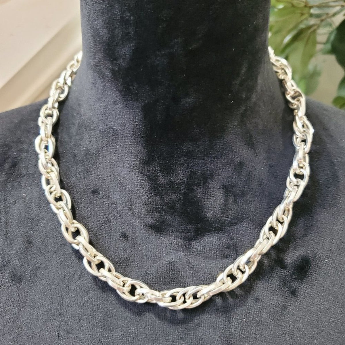 Women's Silver Tone Link Chain with Lobster Clasp Long Necklace
