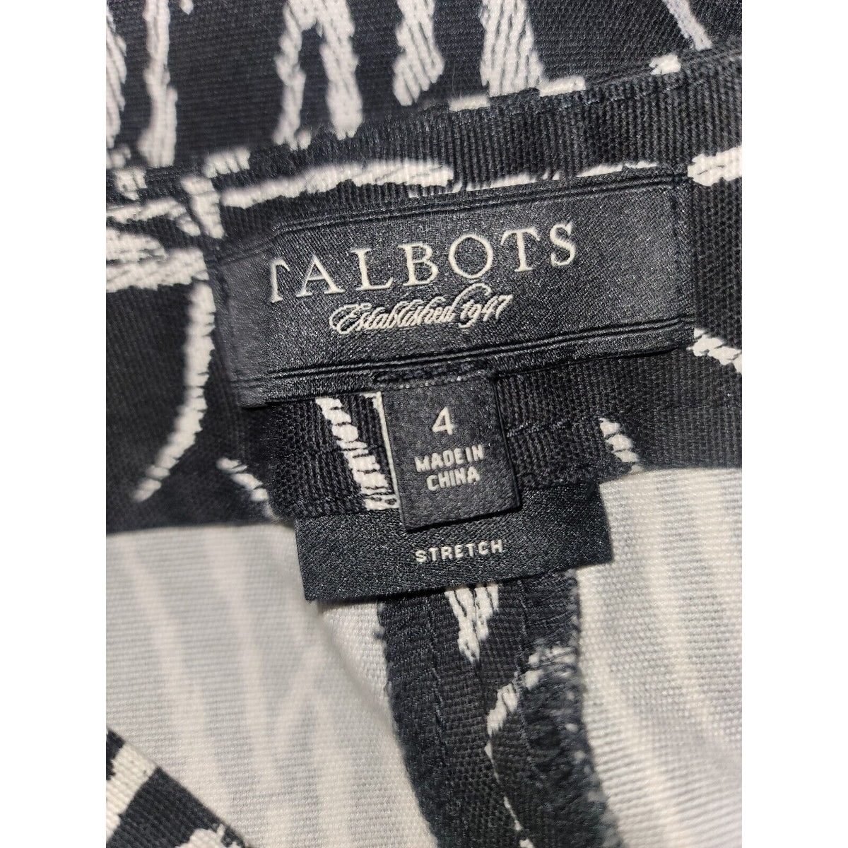 Talbots Women's Black & White Cotton Bamboo Print Knee Length Pencil Skirt 4