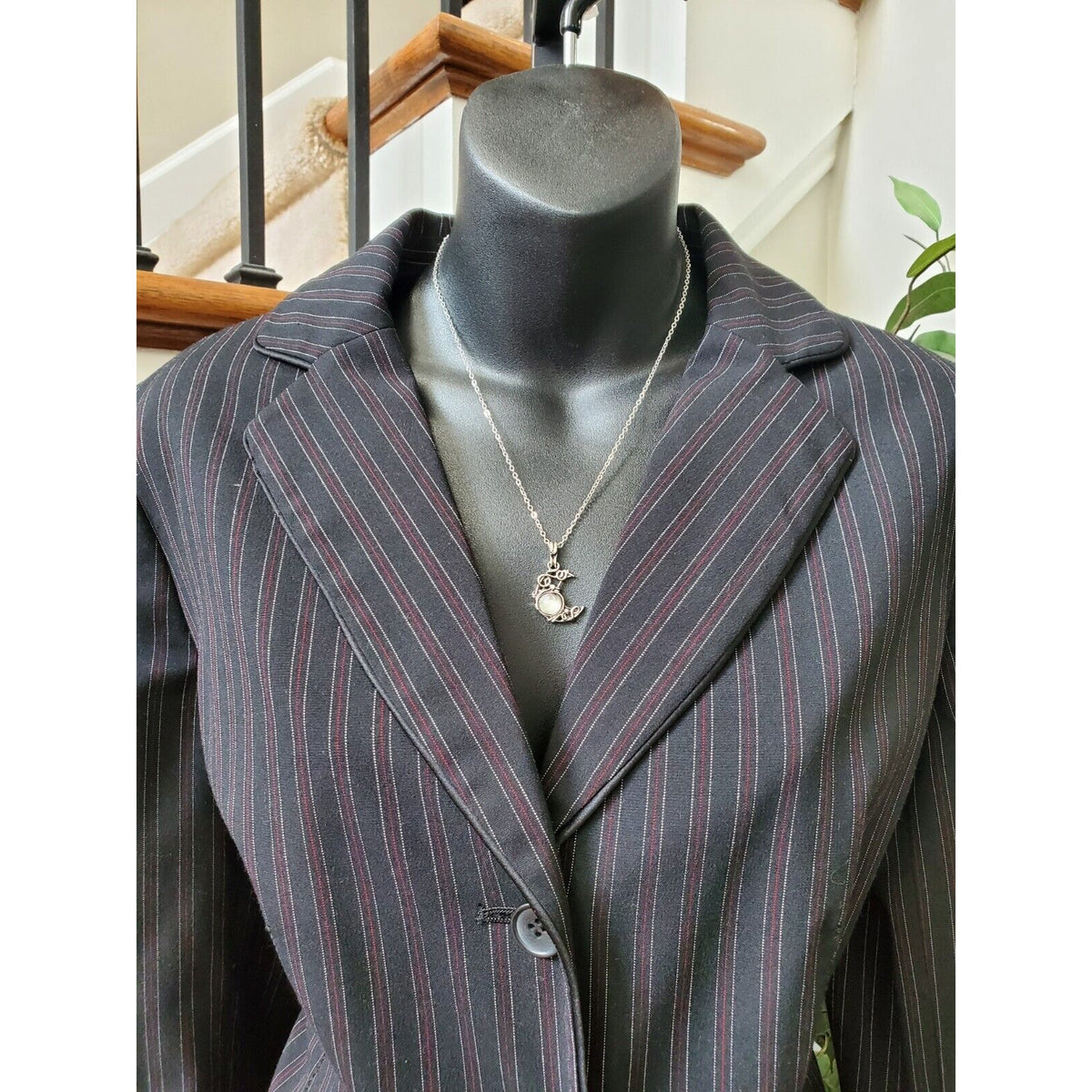 Covington Blue Striped Polyester Single Breasted Blazer & Skirt 2 Piece Suit 10