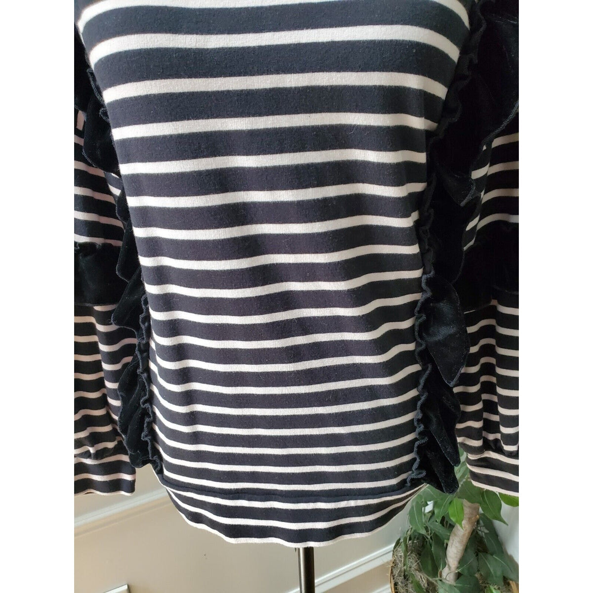 Crown & Ivy Women's Black Cotton Round Neck Long Sleeve Casual Top Shirt Size PL