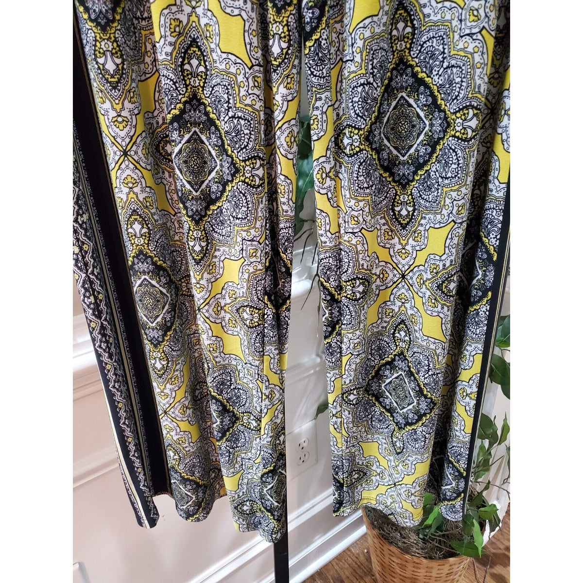 Cato Women's Multicolor Palazzo Straight Leg Pull On Trouser Pant Size Small