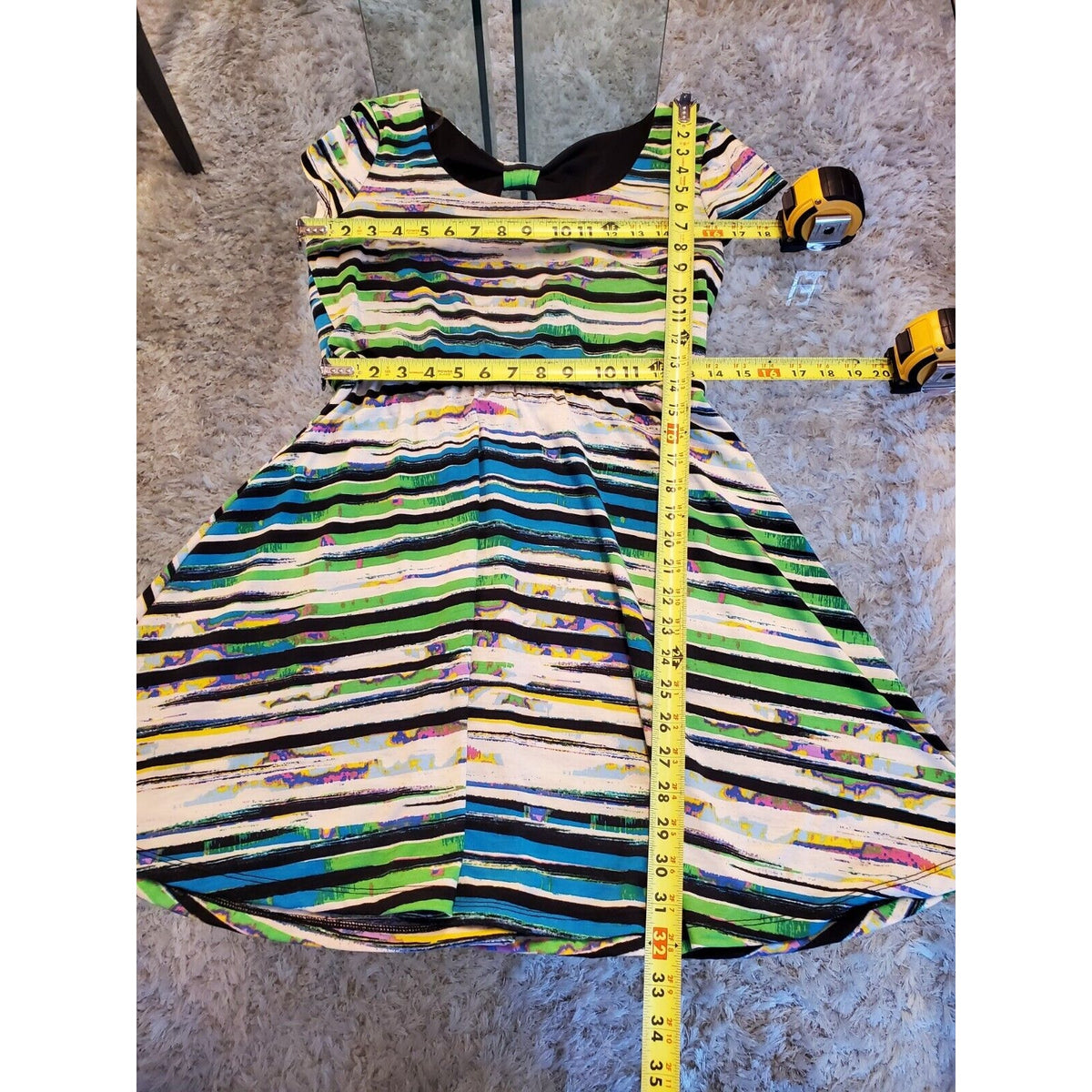Stitch Clothing Co. Women Multicolor Round Neck Short Sleeve Knee Length Dress L