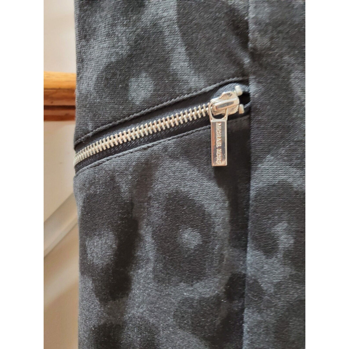 Michael Kors Womens Gray Leopard Print Polyester Side Zipper Pencil Skirt Size 6