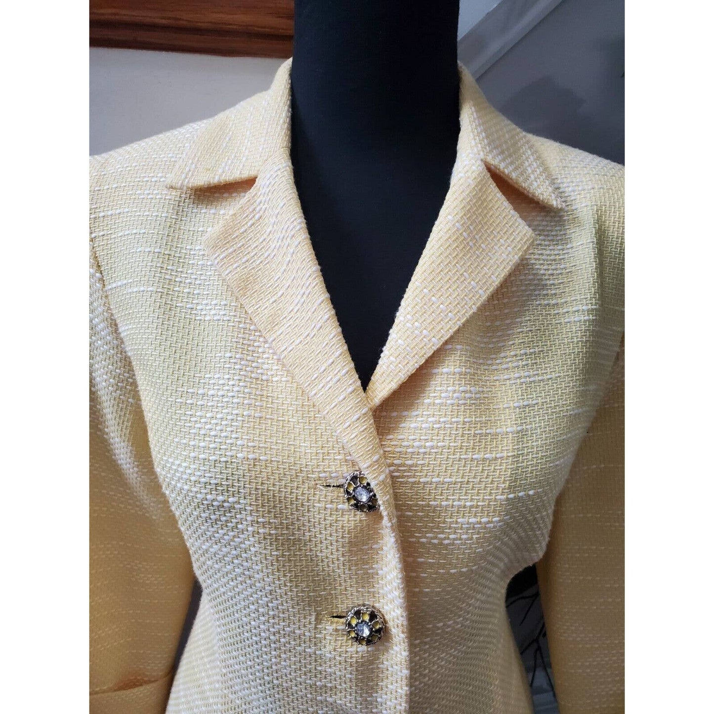 Dressbarn Yellow Polyester Single Breasted Long Sleeve Fitted Blazer Size 20