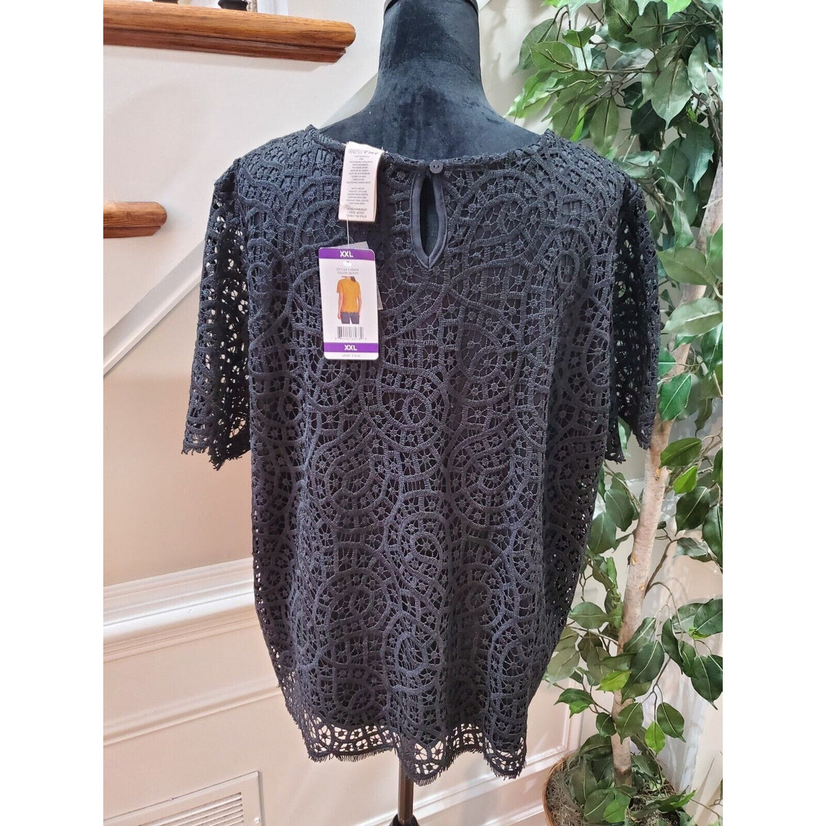 Philosophy Women's Black Lace Round Neck Short Sleeve Top Blouse Shirt Size XXL