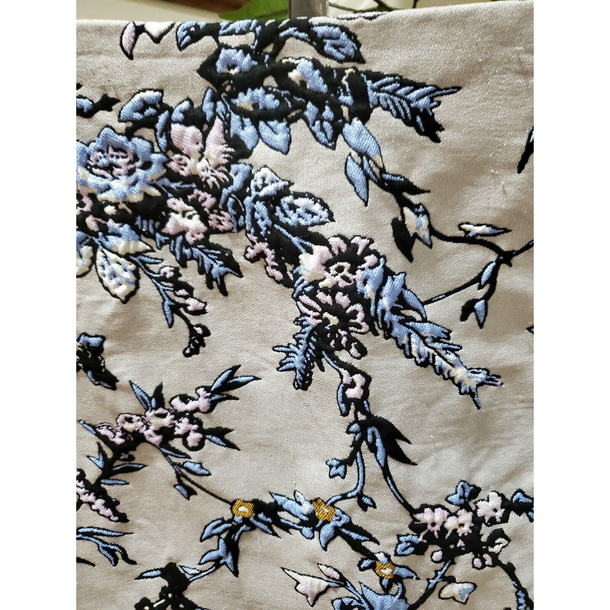 LOFT Womens Gray Blue Floral Embroidered Mini Pencil Skirt Back Zipper Size 0