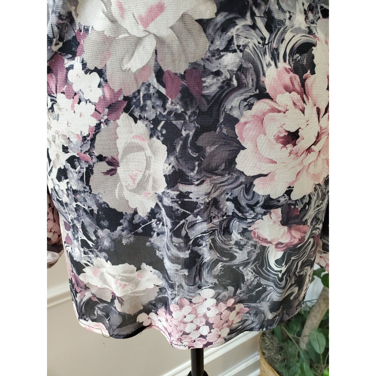 G Collection Women Floral Polyester V-Neck Long Sleeve Casual Top Blouse Size 2X